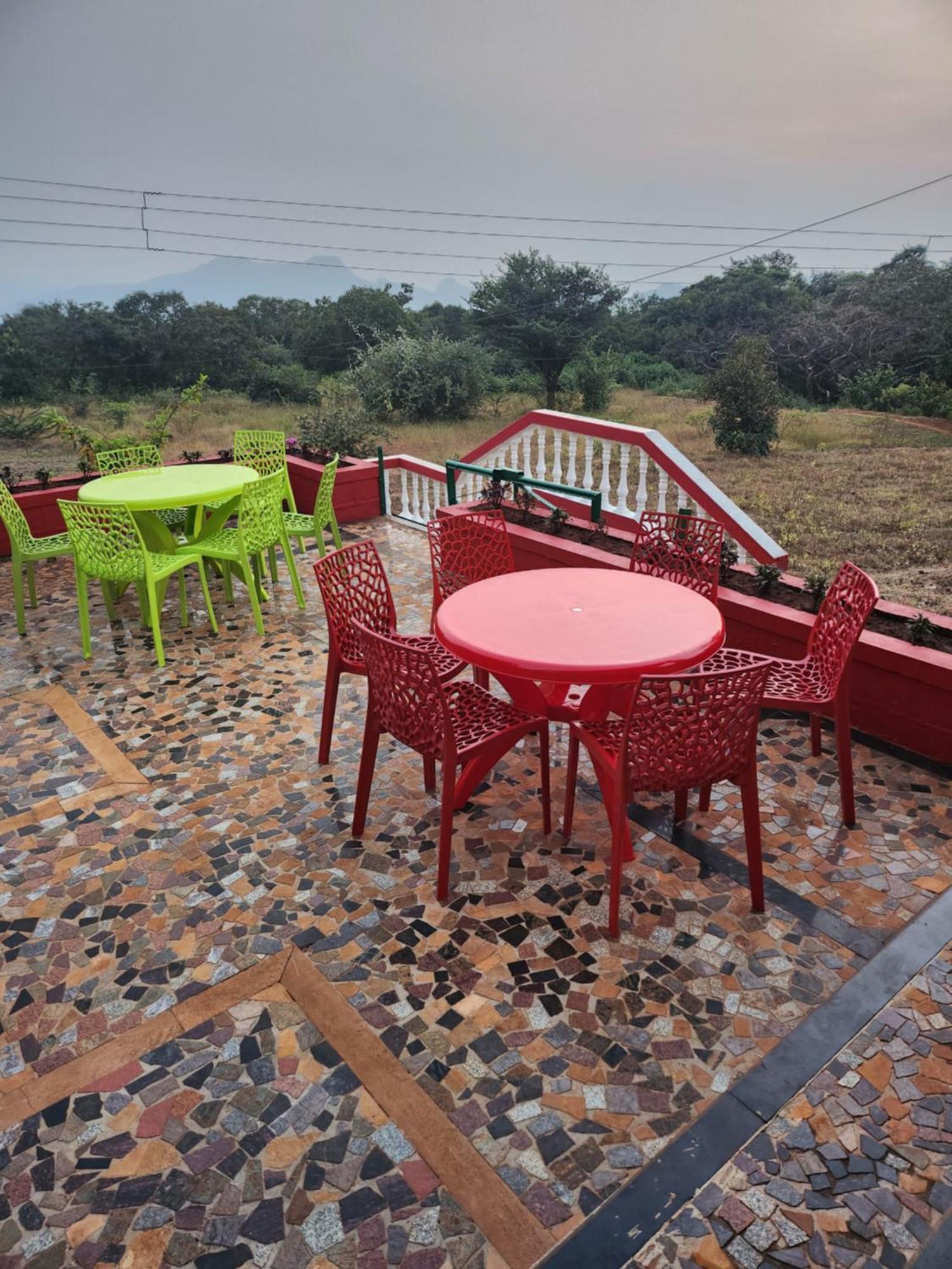 Junglee Nest Holiday Home & Huts Mahābaleshwar Extérieur photo