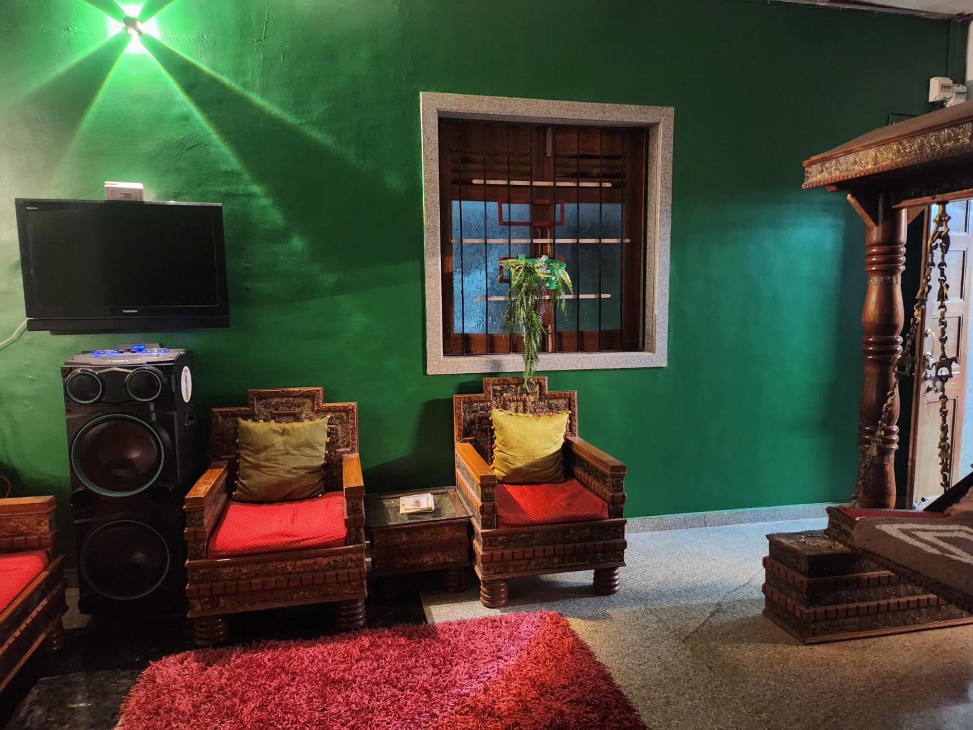 Junglee Nest Holiday Home & Huts Mahābaleshwar Extérieur photo