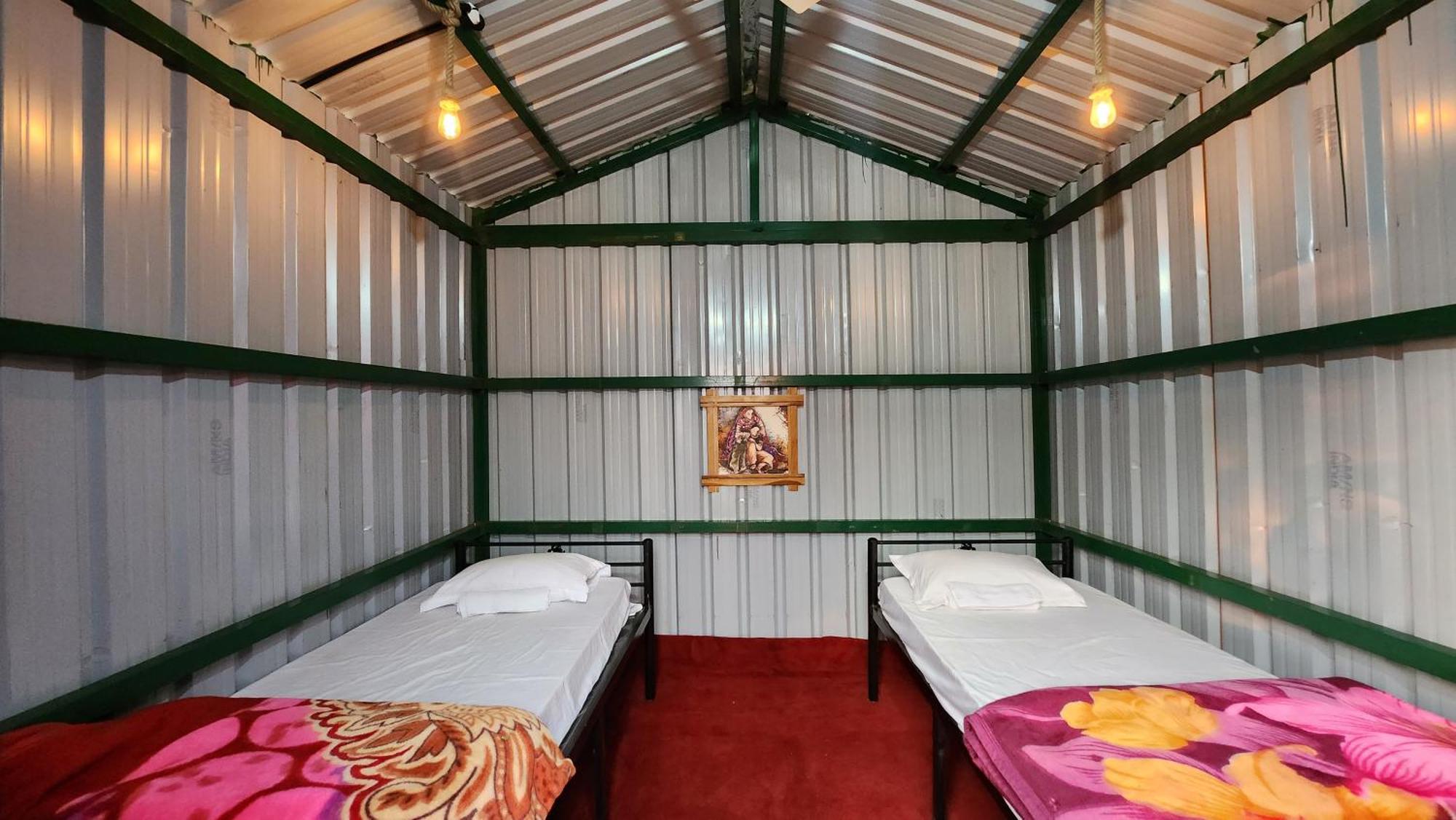 Junglee Nest Holiday Home & Huts Mahābaleshwar Extérieur photo